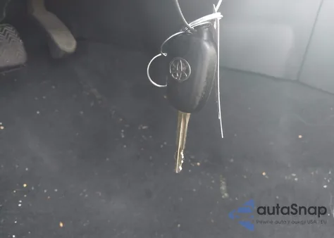 2016 Toyota Corolla Le из США, поврежденный, VIN 2T1BURHE5GC575454